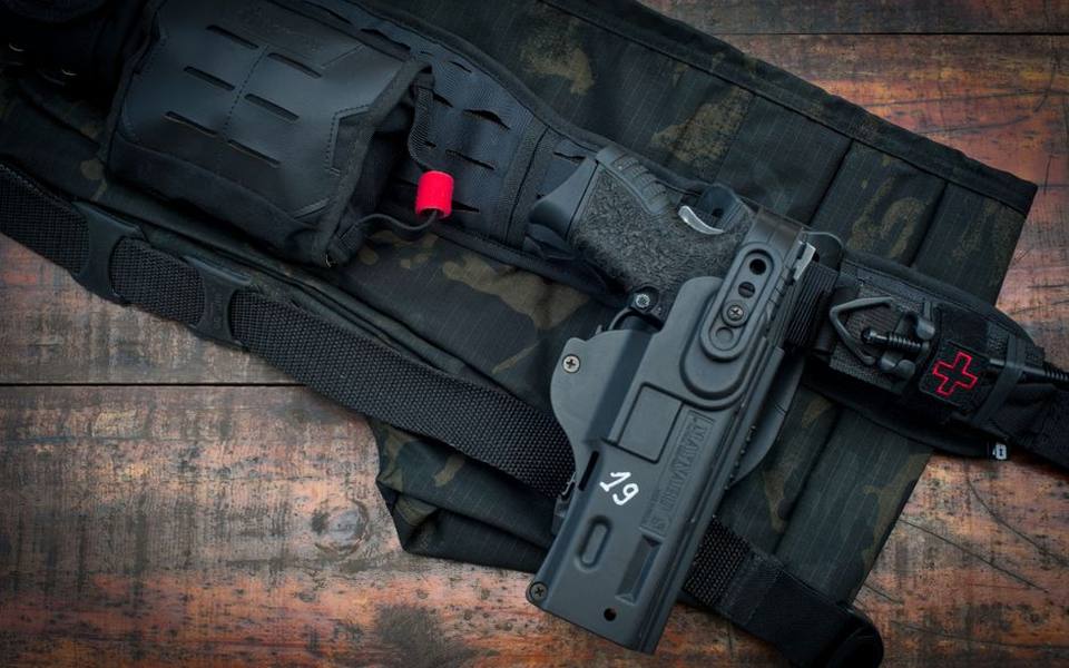 Carrying Styles and Shell Profiles